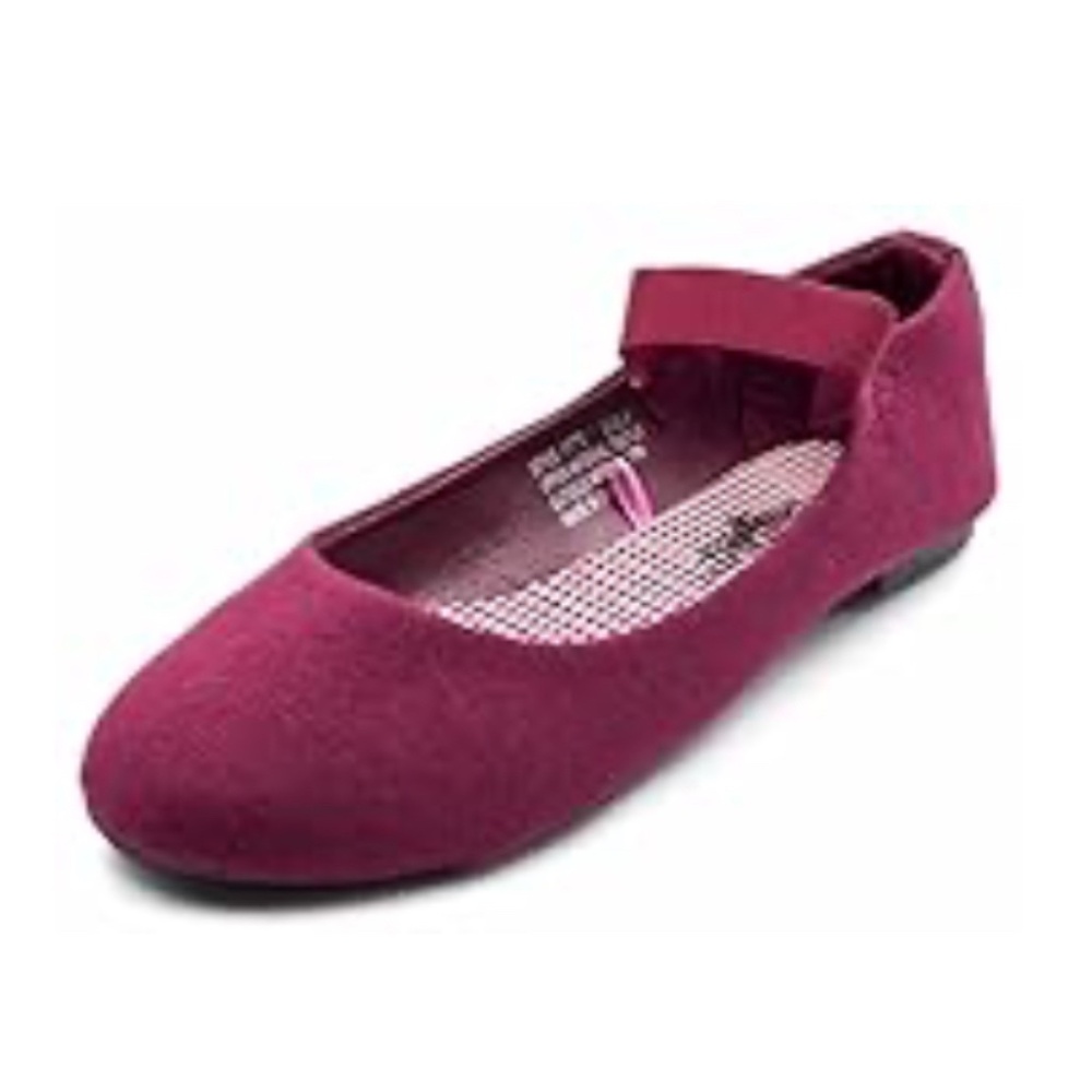 **NEW** Charles Albert Mary Jane Canvas Flats with Elastic Strap - Size 7